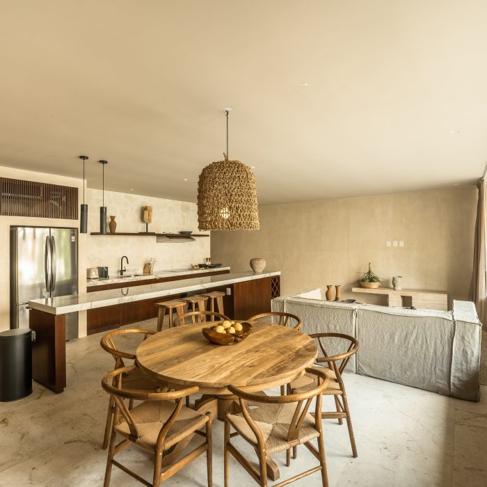 Essentia green-3-min